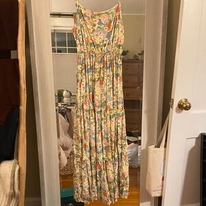 Hermoza Floral Maxi Dress with Adjustable Spaghetti Straps